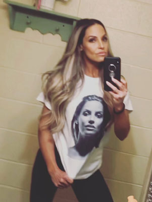 Trish Stratus Black & White Portrait T-Shirt (Unisex)