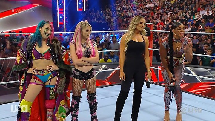 8/22 Raw results: Trish returns and makes new friends!