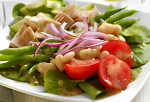 Tuna and 2-Bean Salad